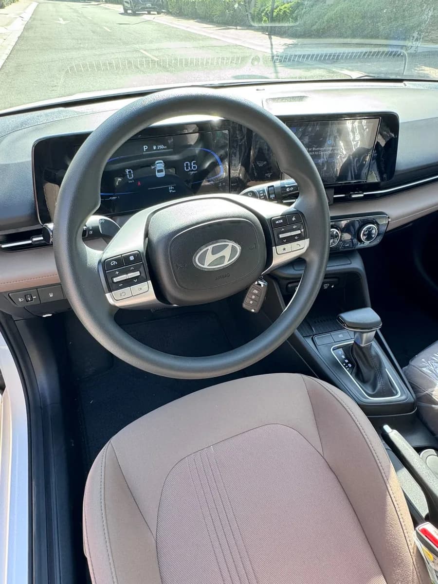 Hyundai Accent 2025 - 3