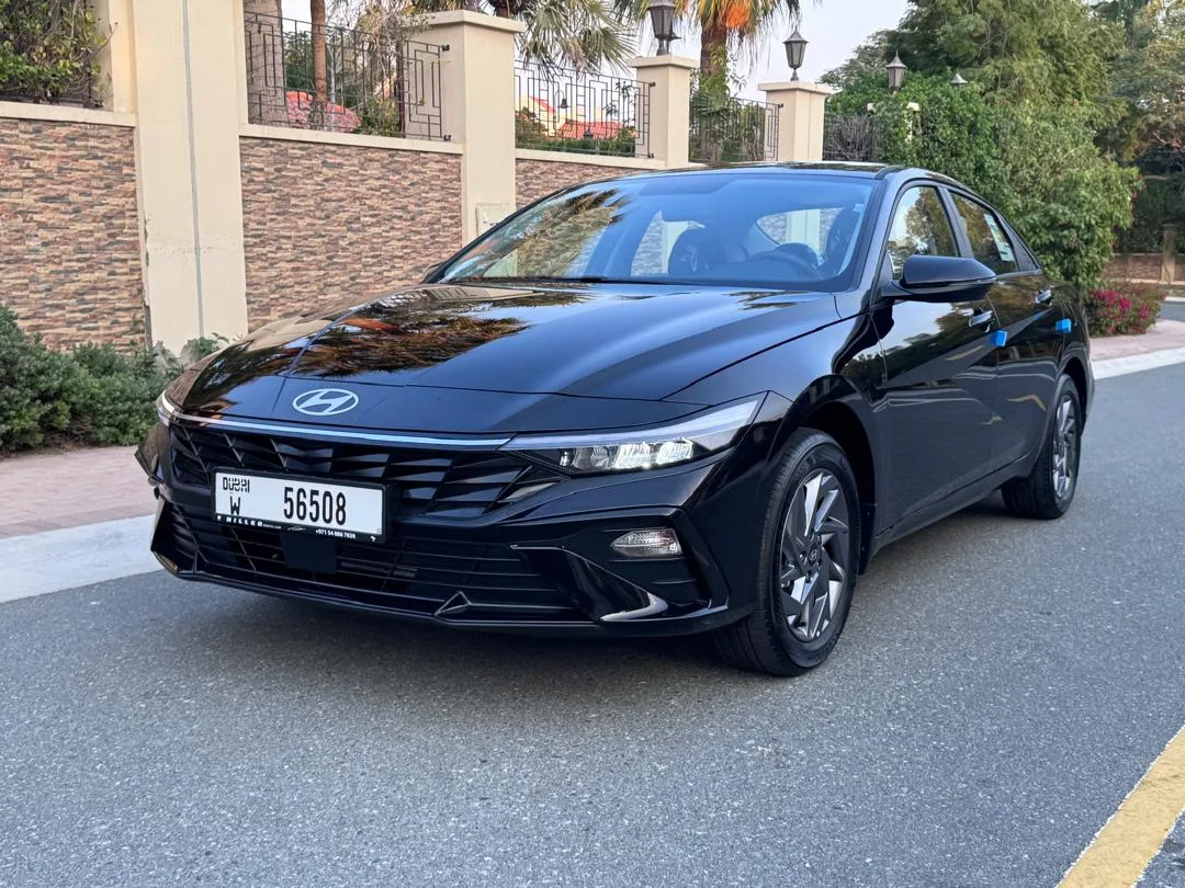 Hyundai Elantra 2025 - 3